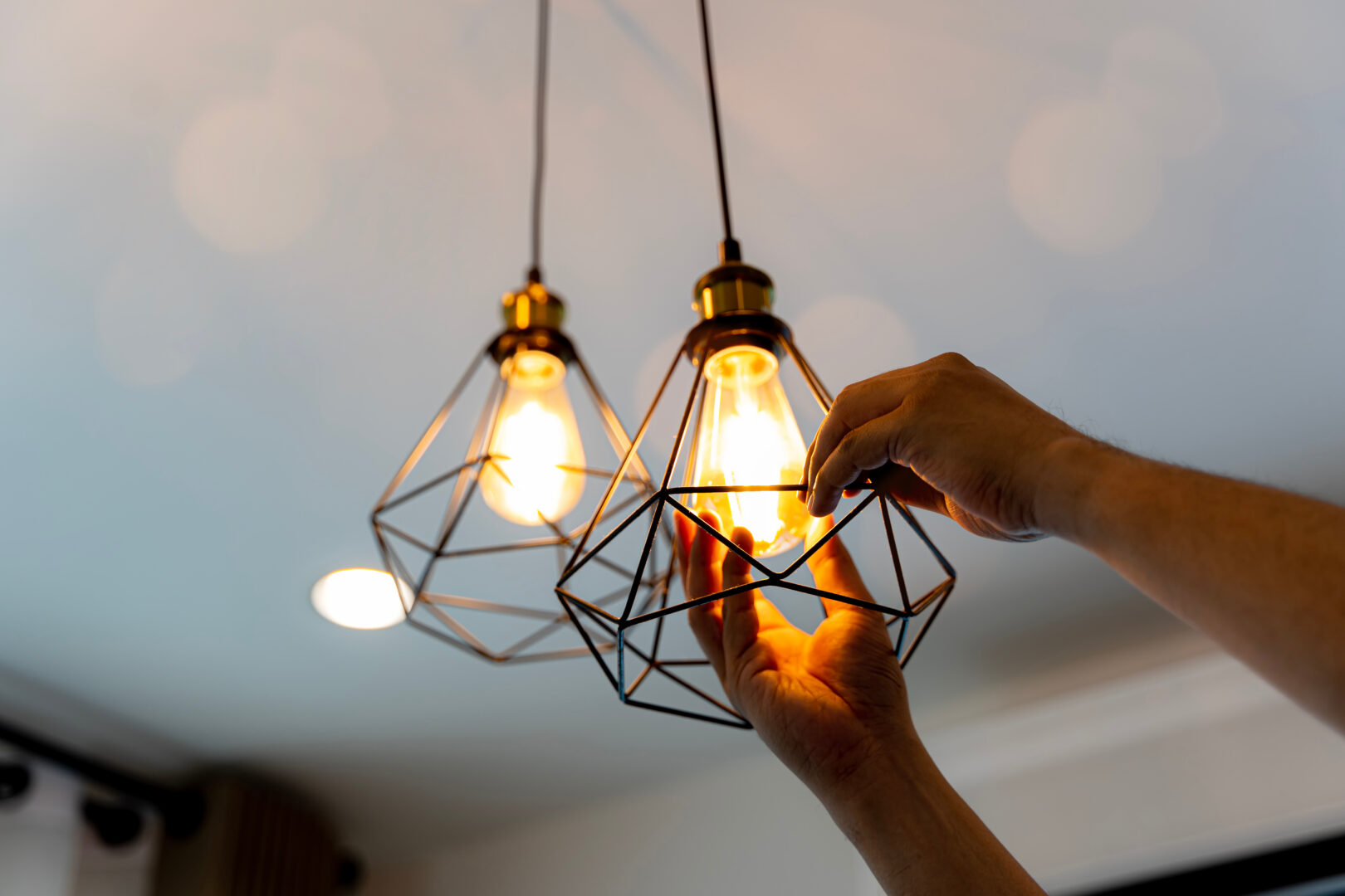Decorative antique edison style filament light bulbs hanging An